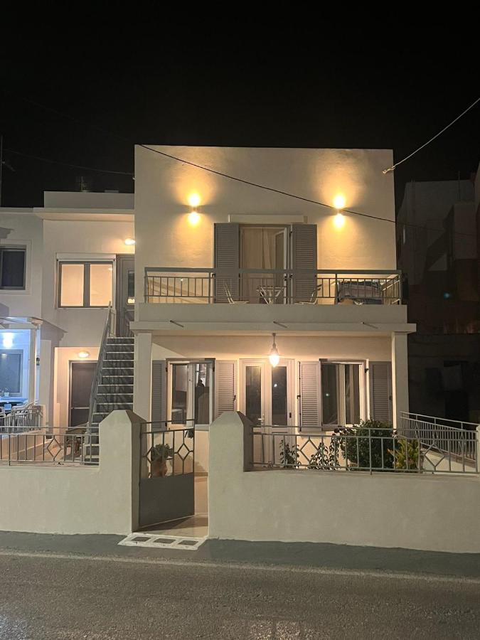 Cozy, Spacious, Newly Renovated Flat In Adamas Extérieur photo